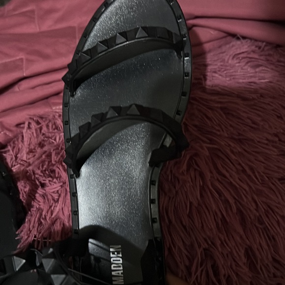 NWOT Steve Madden Black Jelly Sandals Size 7 - Picture 5 of 7